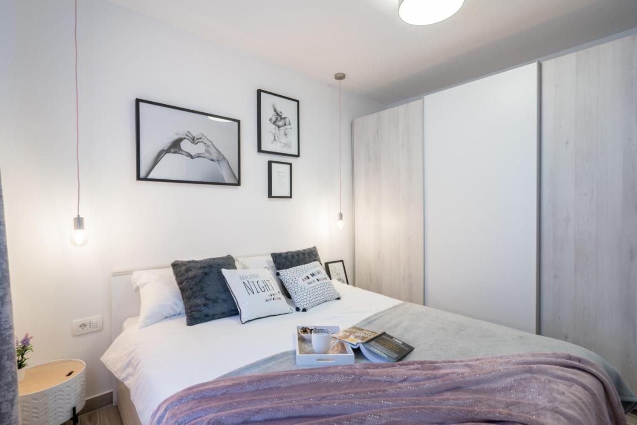 Luxflat20 Apartment Rijeka Bagian luar foto