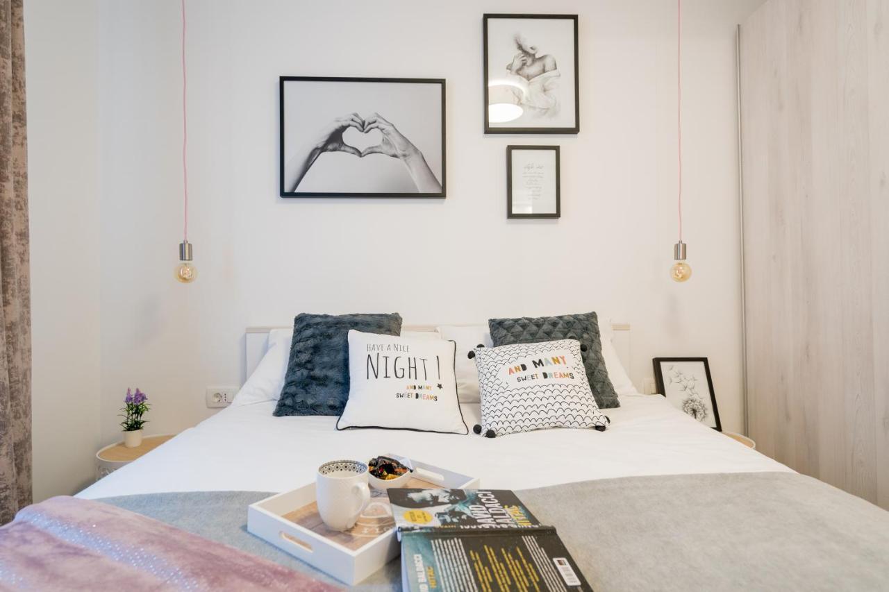 Luxflat20 Apartment Rijeka Bagian luar foto