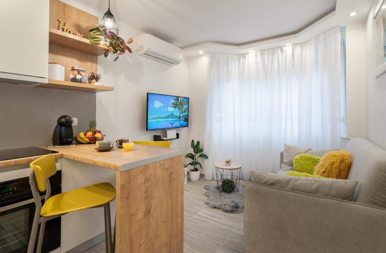 Luxflat20 Apartment Rijeka Bagian luar foto