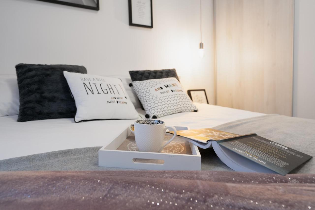 Luxflat20 Apartment Rijeka Bagian luar foto